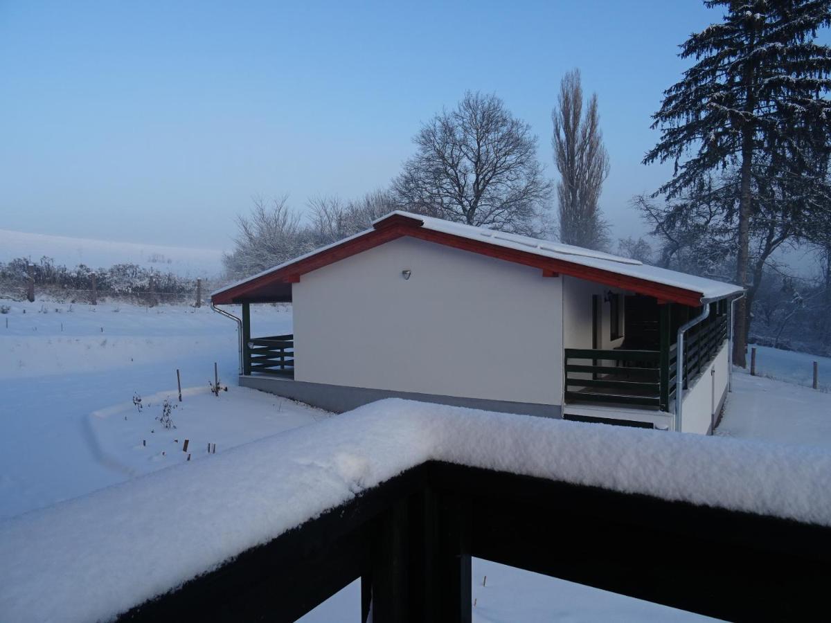 Kisrejtek Apartmanhaz Lispeszentadorján 外观 照片